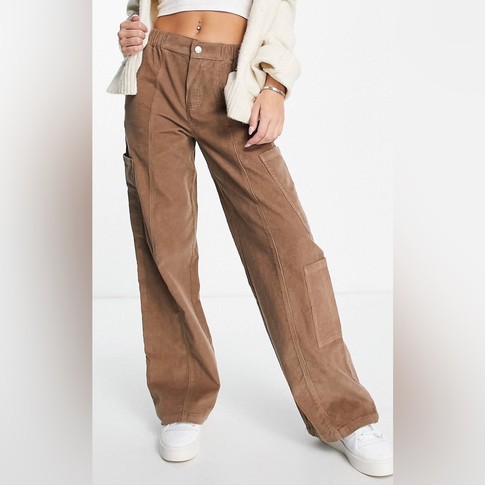 ASOS DESIGN 00's cargo pants in mushroom cord Size 4 worn once